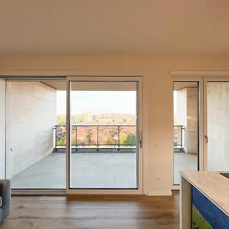 Terrazza Centroparco - 10 Minutes From Milan! Apartmán