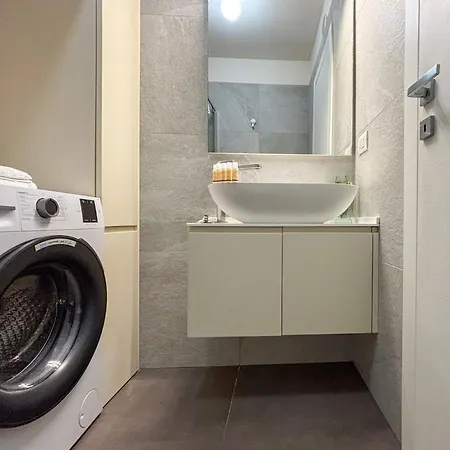 Terrazza Centroparco - 10 Minutes From Milan! Apartmán Segrate