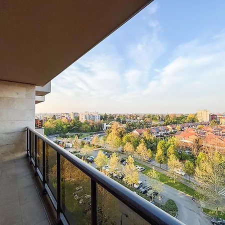 Terrazza Centroparco - 10 Minutes From Milan! Segrate