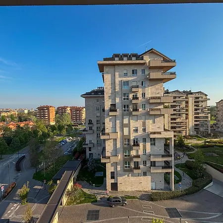 Terrazza Centroparco - 10 Minutes From Milan! Segrate